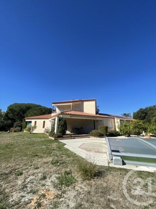  Maison à louer 4 pièces 210 m²