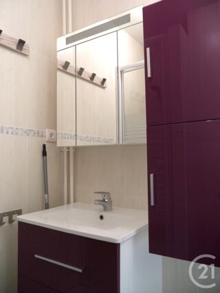  Appartement à louer 1 pièce 24 m²