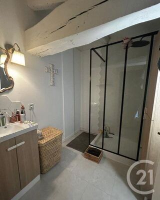  Maison � vendre 7 pi�ces 220 m� Montpon menesterol