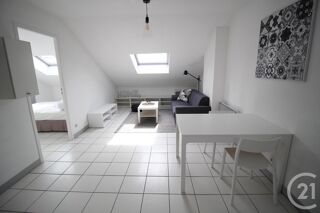  Appartement à louer 2 pièces 38 m²
