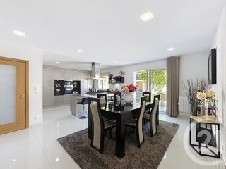  Maison  vendre 7 pices 148 m