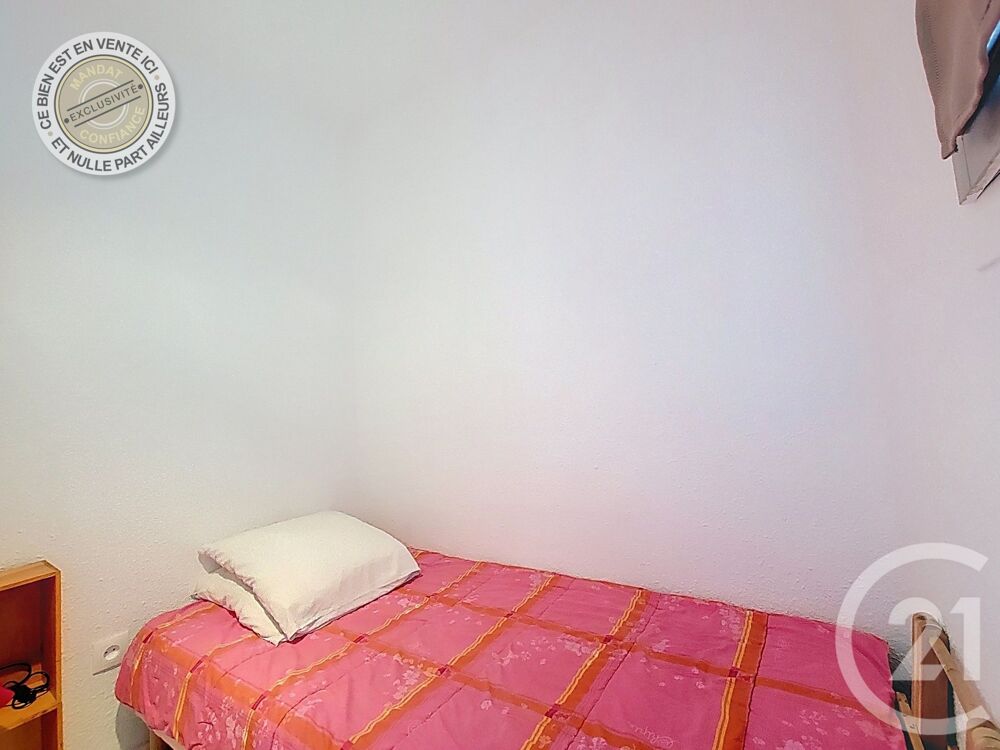 A VENDRE SUR PORT LEUCATE Un charmant studio ca....