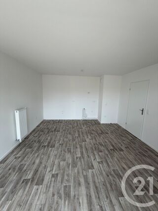  Appartement à louer 3 pièces 58 m²