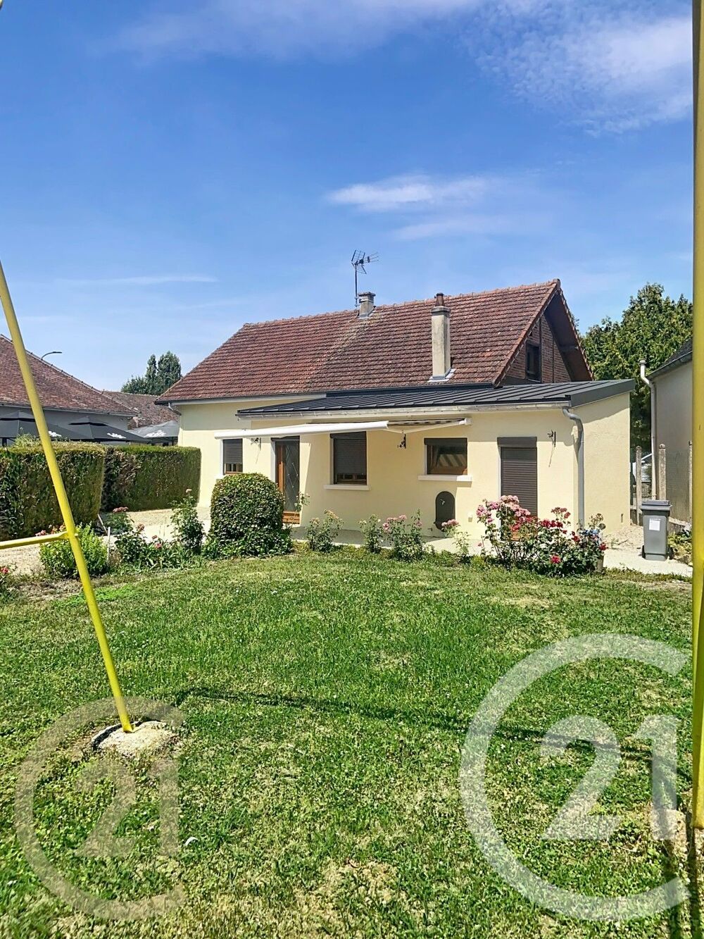 location Maison - 6 pièce(s) Thennelières (10410)