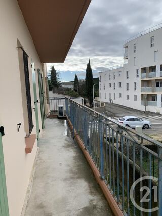  Appartement à louer 2 pièces 40 m²