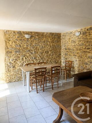  Appartement à louer 2 pièces 72 m²