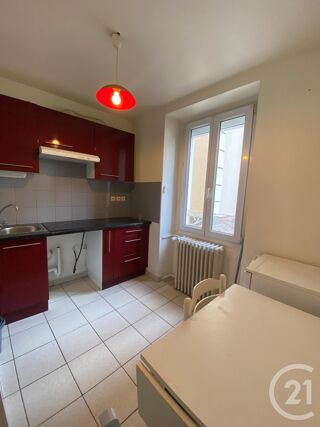  Appartement à louer 1 pièce 25 m²