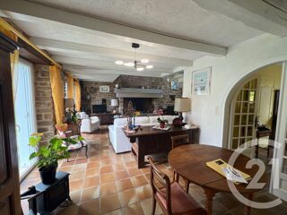  Maison  vendre 7 pices 217 m