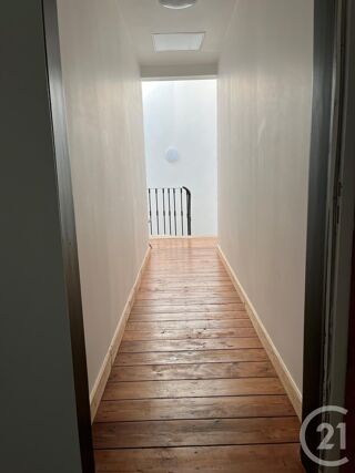  Appartement à louer 1 pièce 22 m²