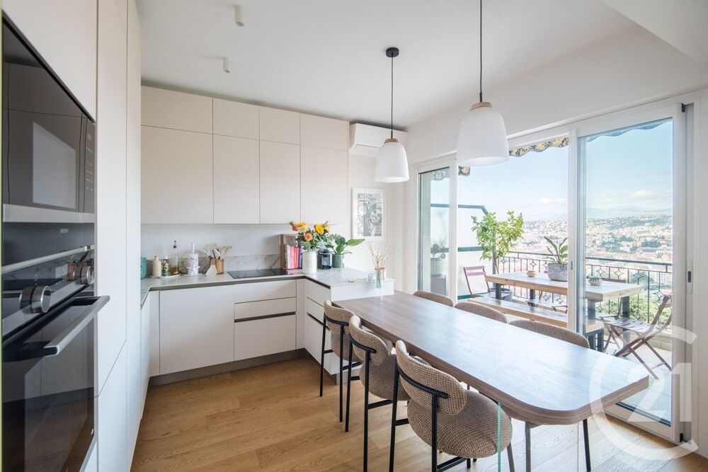 vente Appartement - 3 pièce(s) - 80 m² Nice (06300)