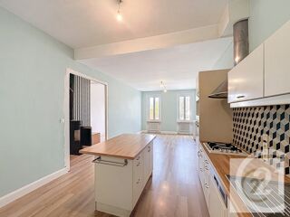  Maison � vendre 6 pi�ces 209 m�