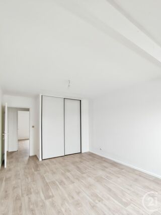  Appartement à vendre 6 pièces 123 m²