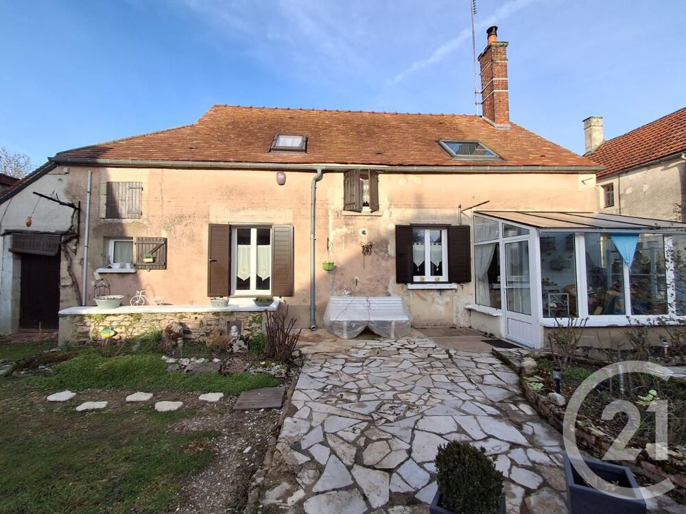 Maison 3 pièces 90 m² · à Sainpuits · 90 m² · 99 900 €