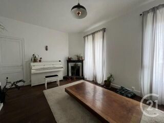  Immeuble � vendre 335 m�