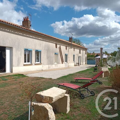   Vente Maison Maison - 4 pièce(s) - 334 m²