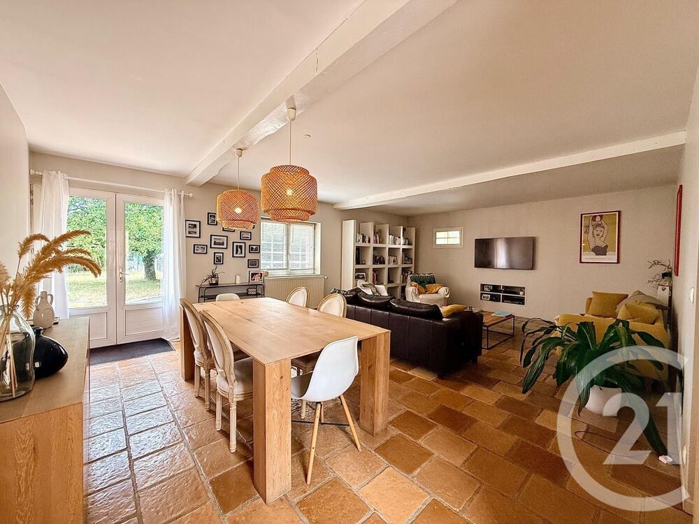 vente Maison - 8 pièce(s) - 299 m² Aureilhan (65800)