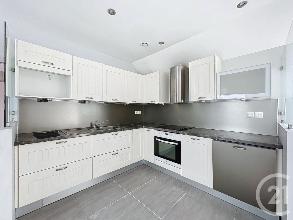vente Appartement - 4 pièce(s) - 80 m² Beaucourt (90500)