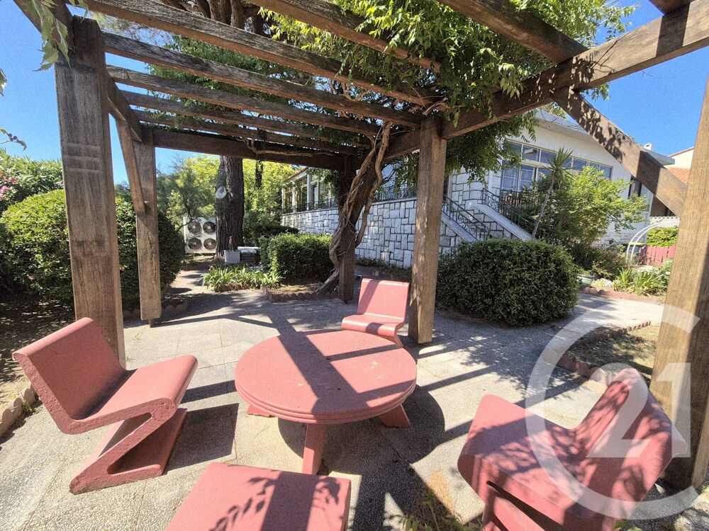 vente Maison - 7 pièce(s) - 387 m² Cabestany (66330)