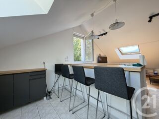  Appartement à louer 3 pièces 61 m²