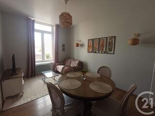  Appartement à louer 2 pièces 55 m²