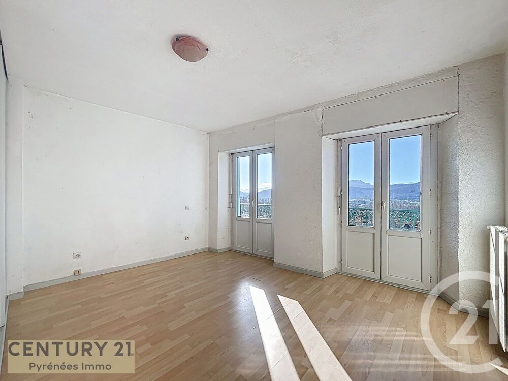 location Appartement - 3 pièce(s) - 72 m² Montréjeau (31210)