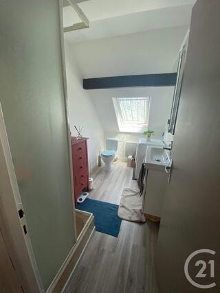  Appartement à louer 2 pièces 32 m²