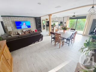  Maison � vendre 4 pi�ces 165 m�