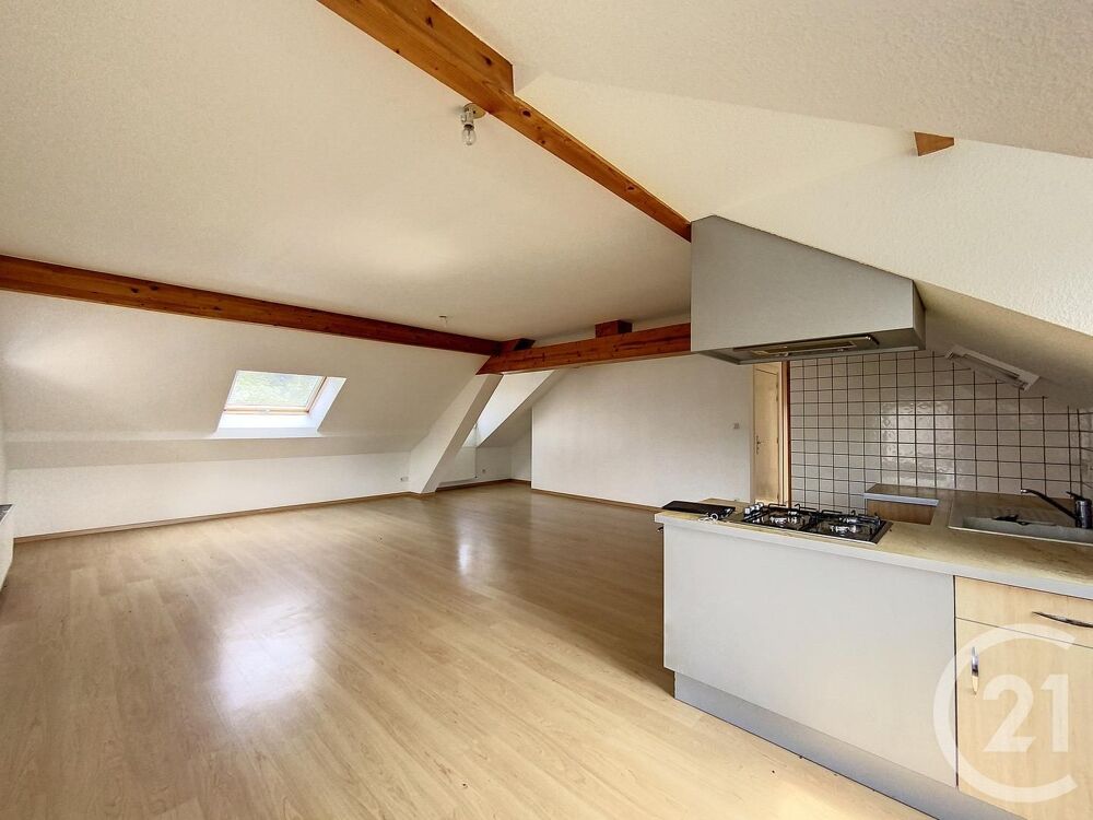 location Appartement - 4 pièce(s) - 80 m² Voujeaucourt (25420)