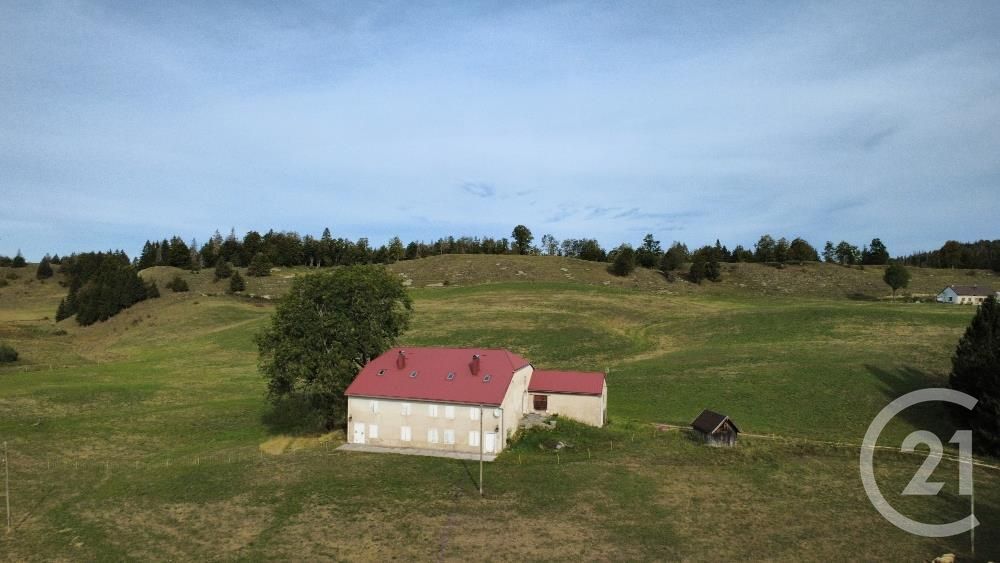 LAJOUX - Située au c½ur du Haut-Jura, dans un environnem....
