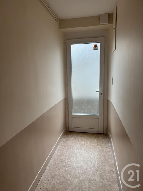  Appartement � louer 4 pi�ces 84 m�