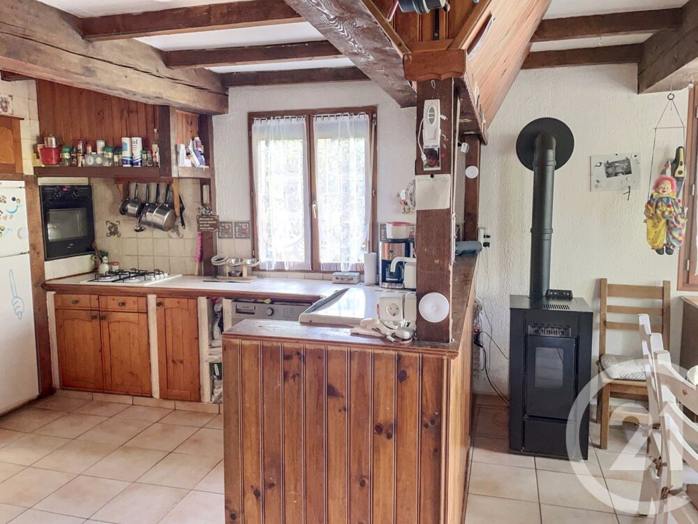 vente Maison - 5 pièce(s) - 256 m² Saint-Jean-sur-Reyssouze (01560)
