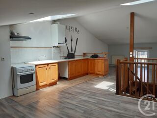  Appartement à louer 3 pièces 74 m²