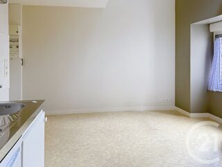  Appartement à louer 1 pièce 23 m²