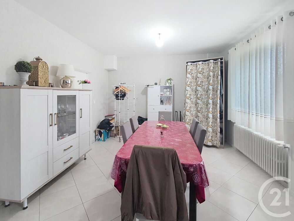 location Maison - 5 pièce(s) - 132 m² Chaingy (45380)