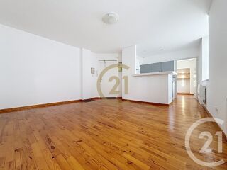 Appartement à louer 3 pièces 47 m²