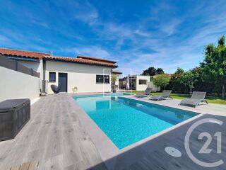  Maison à vendre 7 pièces 235 m²