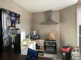  Appartement à louer 2 pièces 45 m²