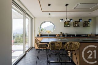  Maison à vendre 8 pièces 256 m²