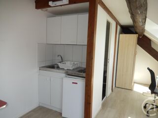  Appartement à louer 1 pièce 19 m²