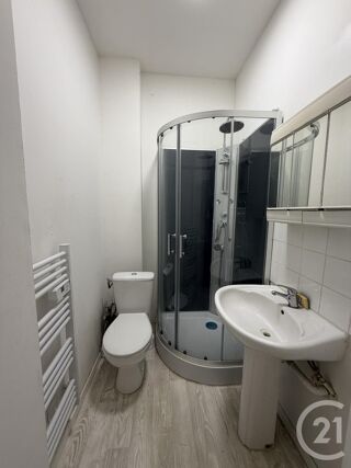  Appartement à louer 1 pièce 26 m²