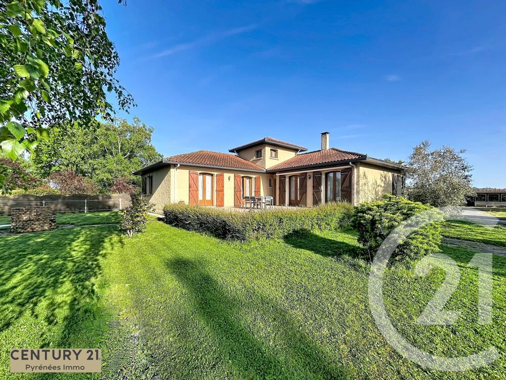 « LA MAISON DU SOLEIL » À Landorthe, dans un vi....
