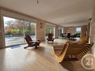  Maison � vendre 8 pi�ces 273 m�