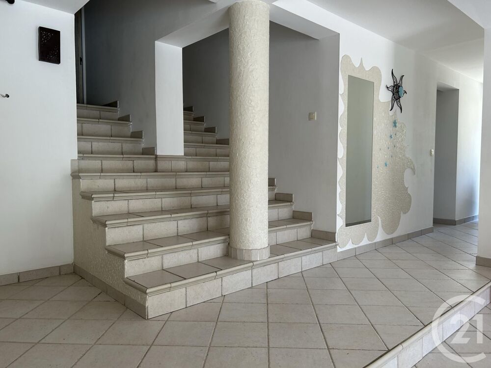 Une propriété rare au c½ur du quartier recherché de Jana....