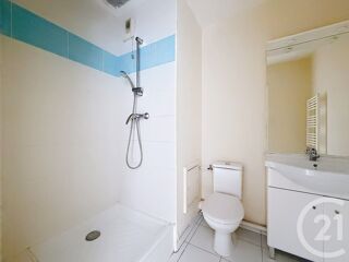  Appartement à louer 2 pièces 33 m²