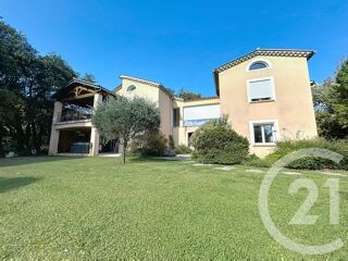  Maison � vendre 4 pi�ces 297 m�