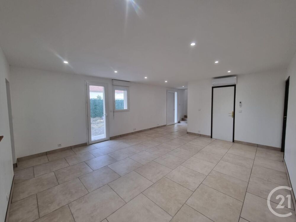 location Maison - 5 pièce(s) - 139 m² Bazet (65460)