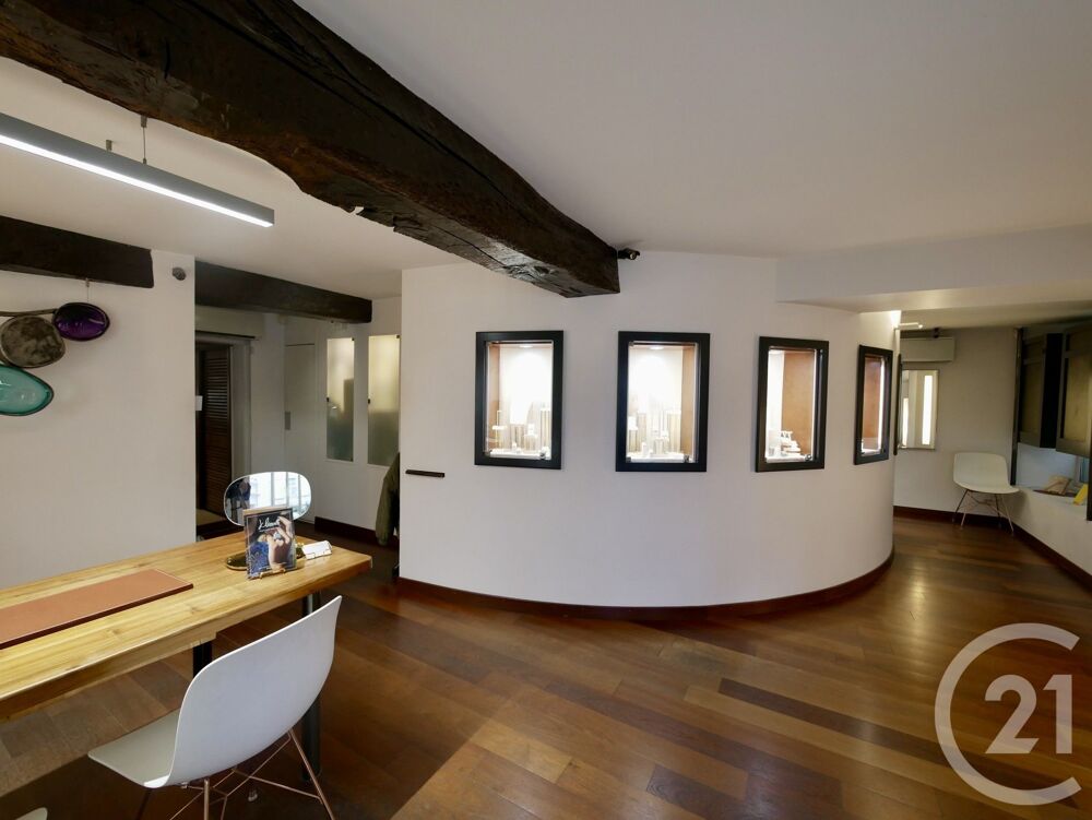 location Appartement - 3 pièce(s) - 81 m² Dax (40100)