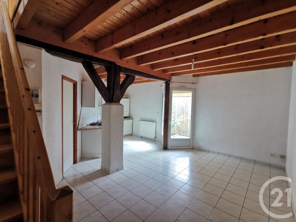 location Appartement - 3 pièce(s) - 64 m² Émagny (25170)