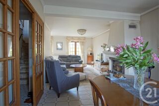  Maison  vendre 6 pices 213 m