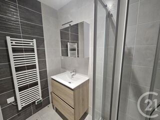  Appartement � vendre 3 pi�ces 77 m�